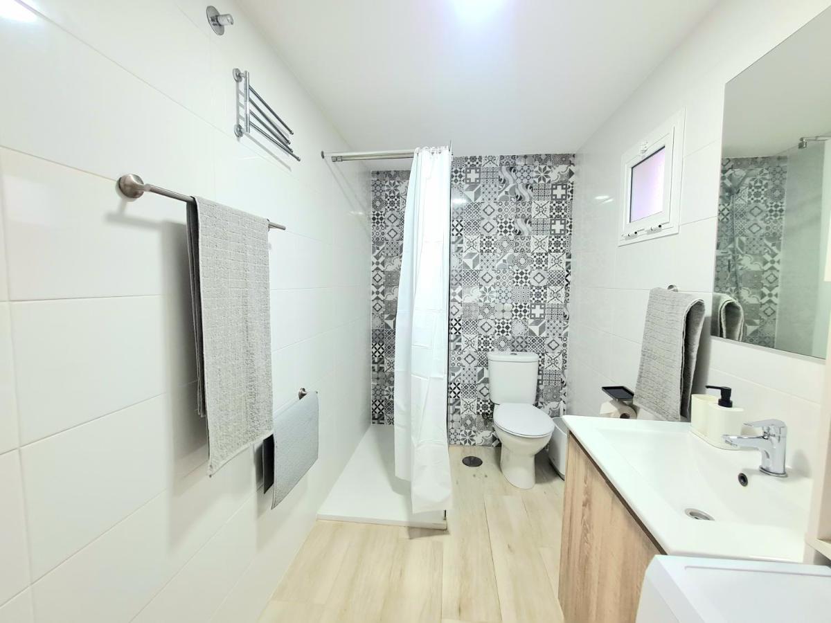 Aa Guest - Sol Eco Apartment Lateral Sea Views フエンヒロラ エクステリア 写真