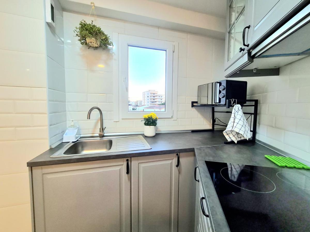 Aa Guest - Sol Eco Apartment Lateral Sea Views フエンヒロラ エクステリア 写真