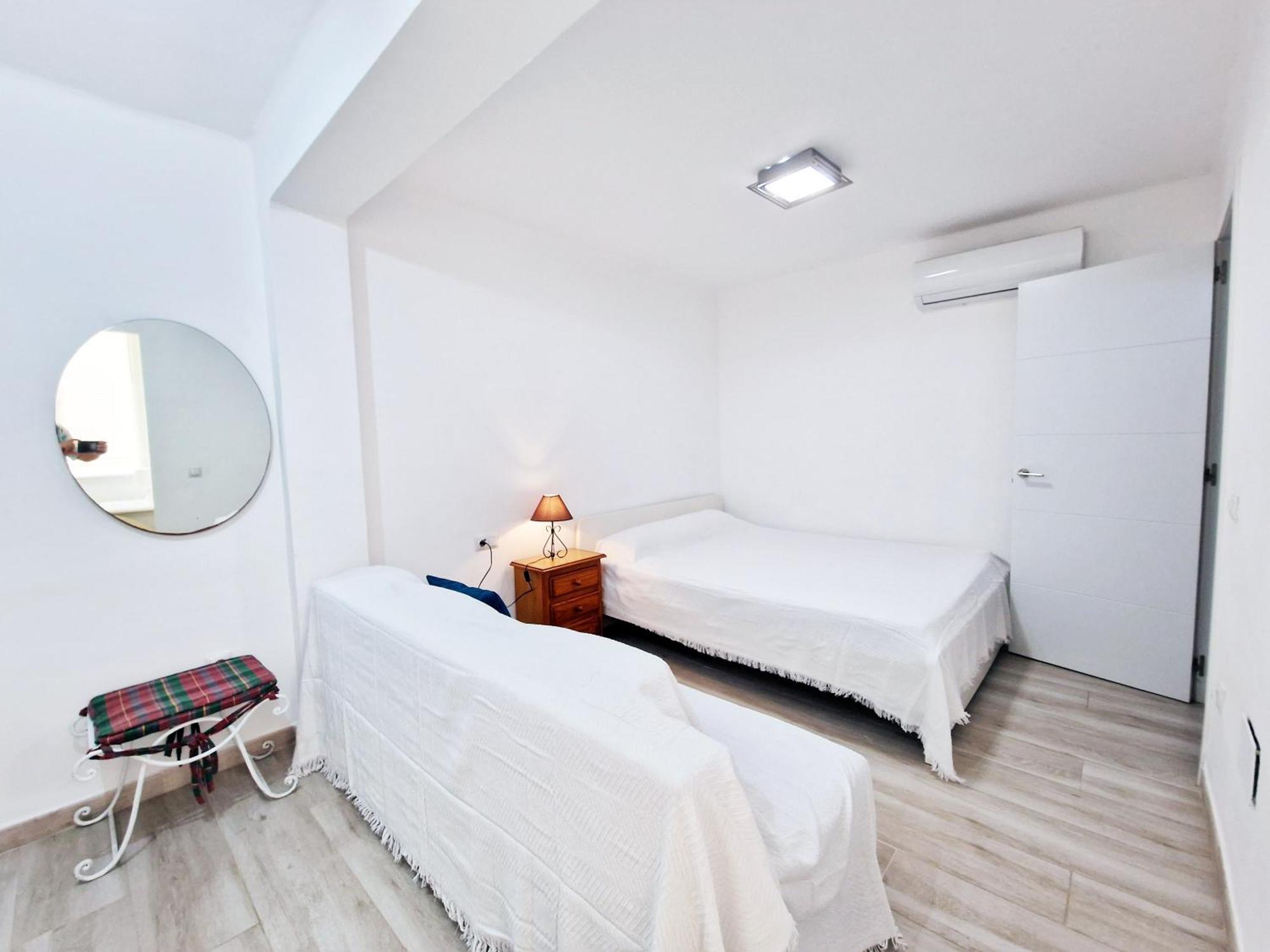 Aa Guest - Sol Eco Apartment Lateral Sea Views フエンヒロラ エクステリア 写真